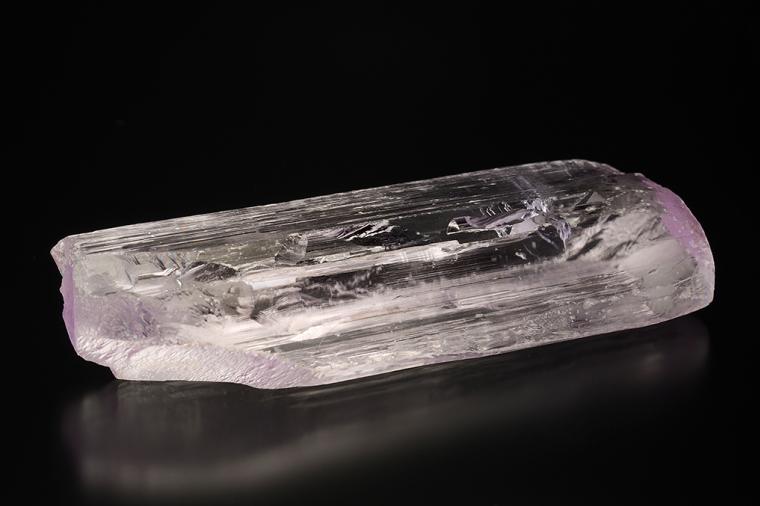 SPODUMENE var. Kunzite